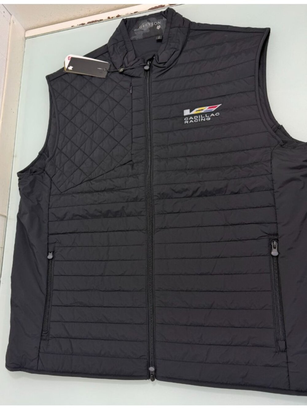 Cadillac V Greyson Maltese Yukon X-Lite Puffer Vest Jacket Mens XL Full Zip NWT